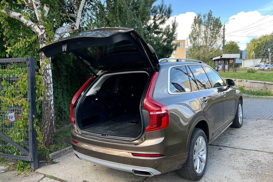 Продам Volvo XC90 2017 года в Черновцах