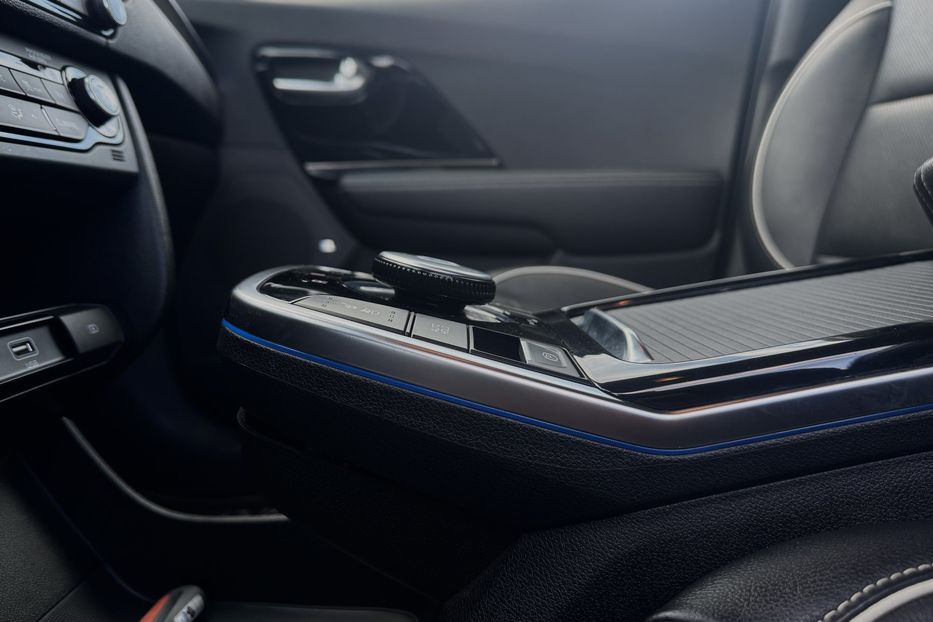 Продам Kia Niro 64 кВт Макс. комплектація 2020 года в Львове
