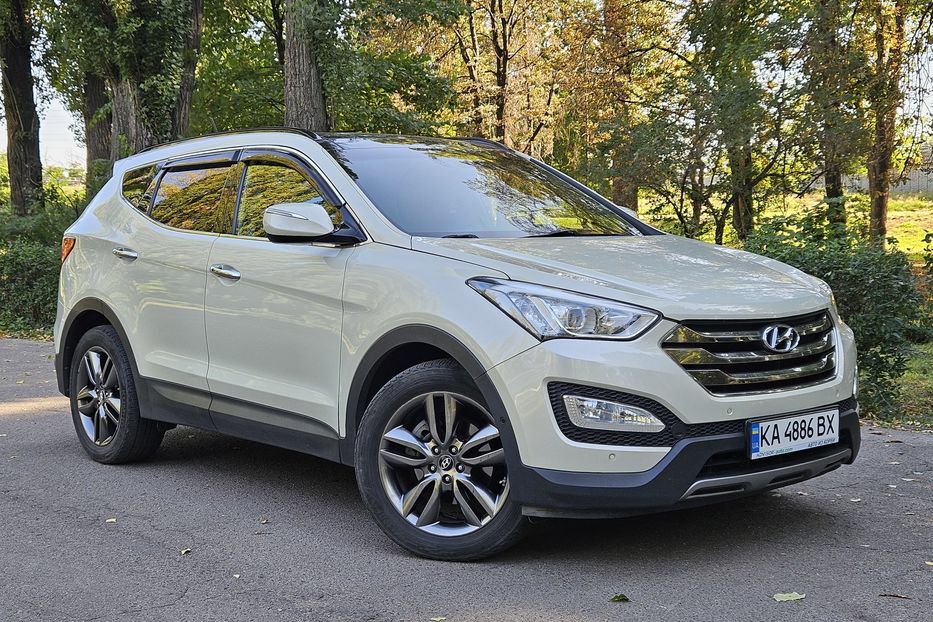 Продам Hyundai Santa FE Top 2012 года в Киеве