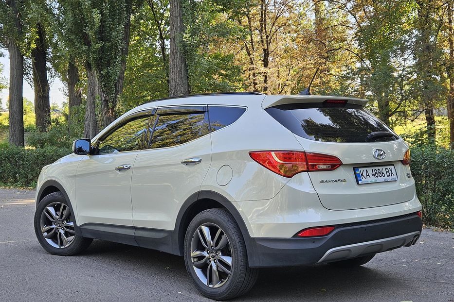 Продам Hyundai Santa FE Top 2012 года в Киеве