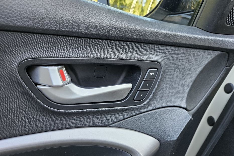 Продам Hyundai Santa FE Top 2012 года в Киеве