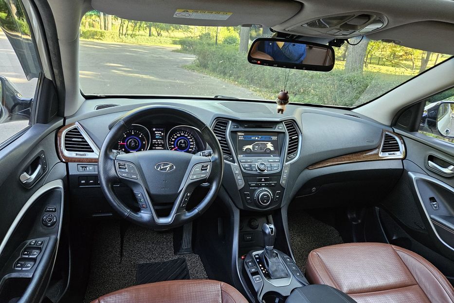 Продам Hyundai Santa FE Top 2012 года в Киеве