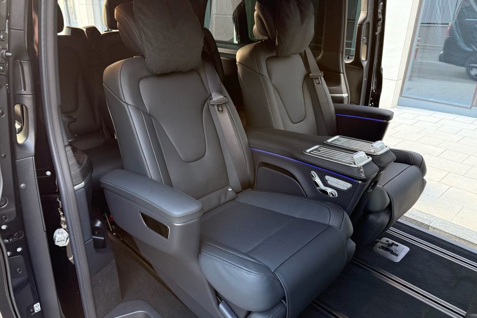 Продам Mercedes-Benz V-Class V300d EXCLUSIVE EXTRA LONG 2025 года в Киеве