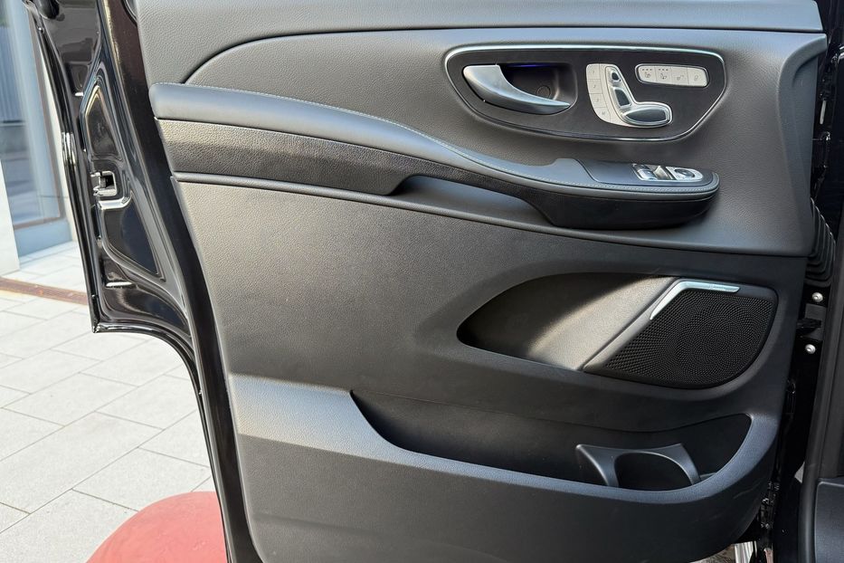 Продам Mercedes-Benz V-Class V300d EXCLUSIVE EXTRA LONG 2025 года в Киеве