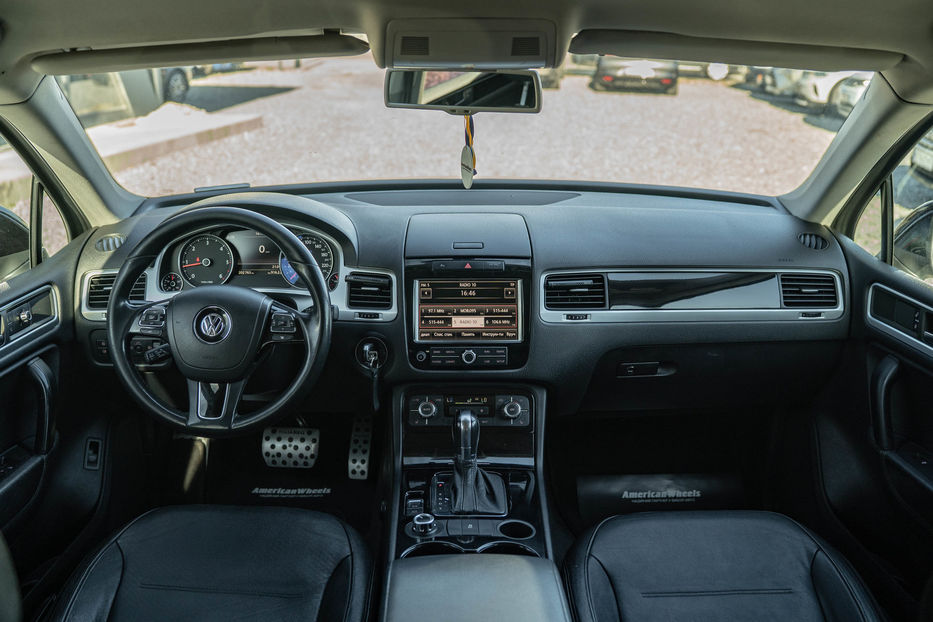 Продам Volkswagen Touareg 2011 года в Черновцах