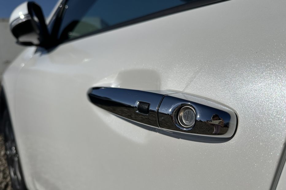 Продам Kia Niro 64 кВт Макс. комплектація 2020 года в Львове