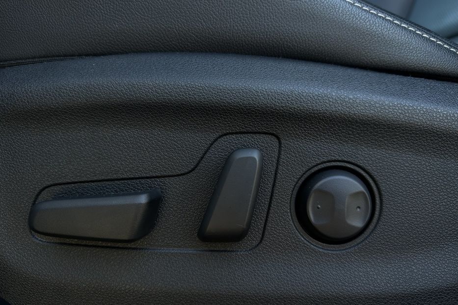 Продам Kia Niro 64 кВт Макс. комплектація 2020 года в Львове