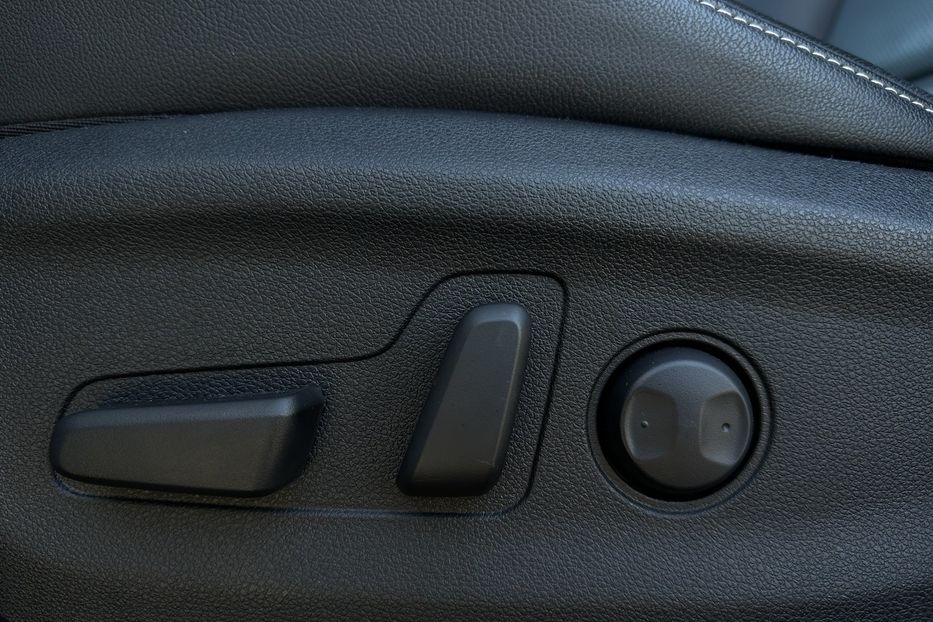 Продам Kia Niro 64 кВт Макс. комплектація 2020 года в Львове