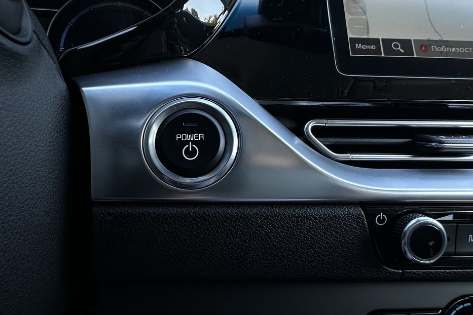 Продам Kia Niro 64 кВт Макс. комплектація 2020 года в Львове