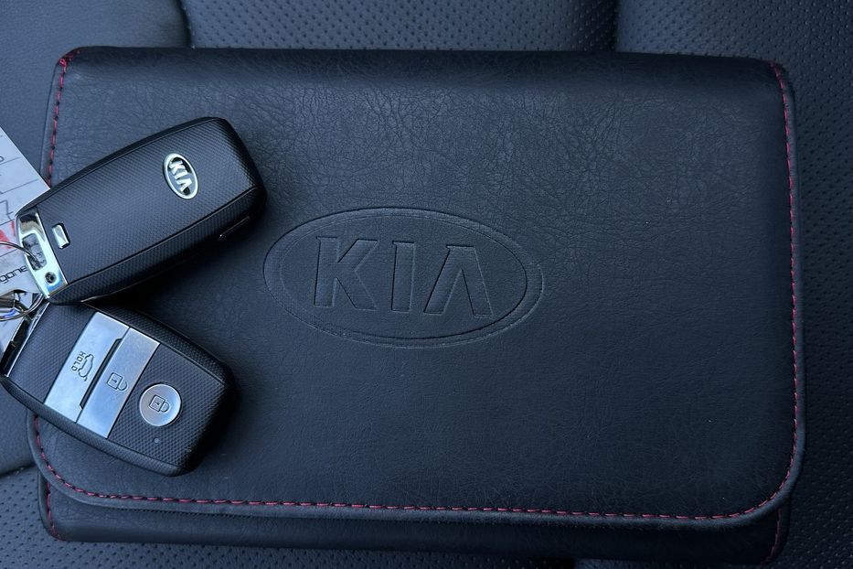 Продам Kia Niro 64 кВт Макс. комплектація 2020 года в Львове