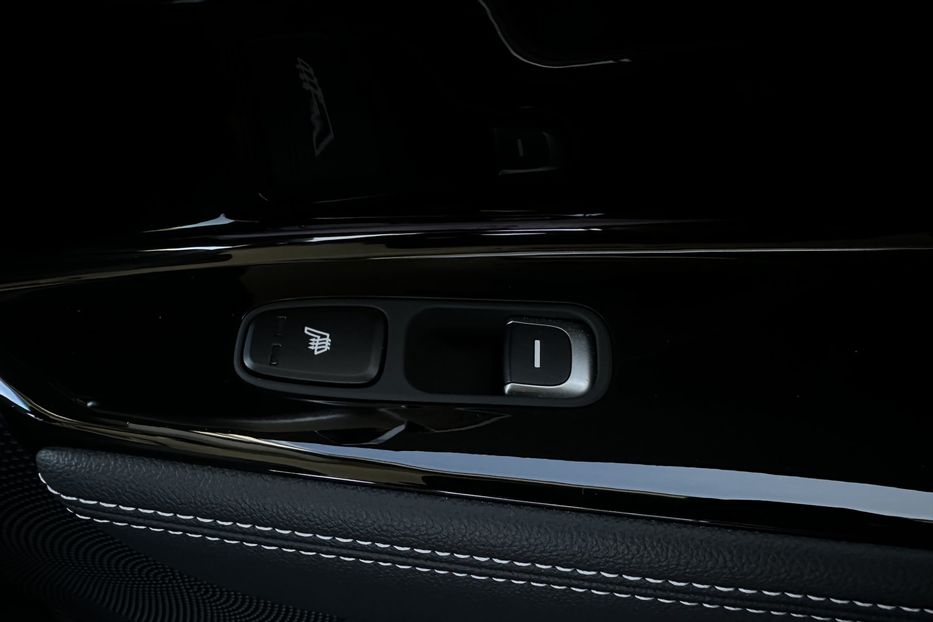 Продам Kia Niro 64 кВт Макс. комплектація 2020 года в Львове