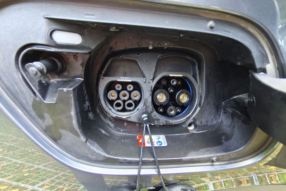 Продам Volkswagen ID.4 2022 года в Киеве