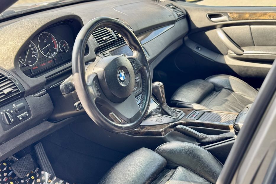 Продам BMW X5 М пакет  2005 года в Одессе