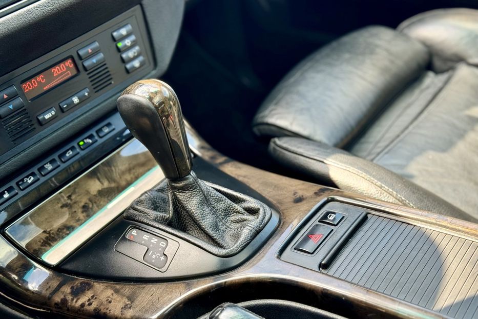 Продам BMW X5 М пакет  2005 года в Одессе