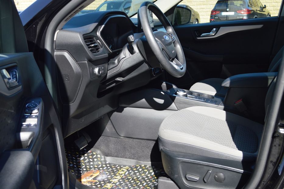 Продам Ford Escape SE 2020 года в Одессе
