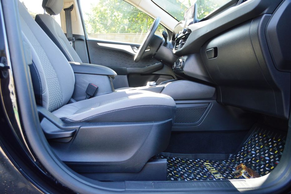 Продам Ford Escape SE 2020 года в Одессе