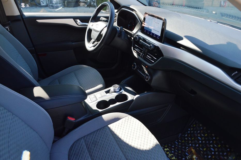 Продам Ford Escape SE 2020 года в Одессе