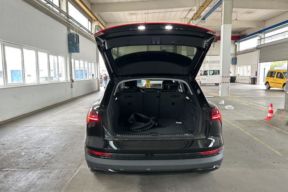 Продам Audi E-Tron Pідна фарба v7056 2022 года в Луцке