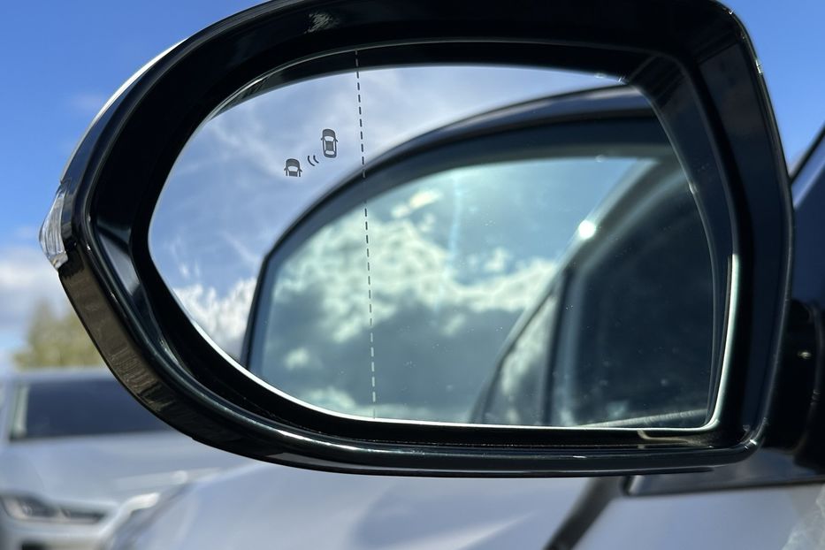 Продам Kia Niro 64 кВт Макс. комплектація 2020 года в Львове