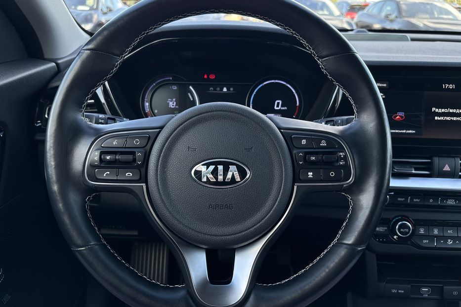 Продам Kia Niro 64 кВт Макс. комплектація 2020 года в Львове