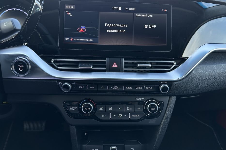 Продам Kia Niro 64 кВт Макс. комплектація 2020 года в Львове