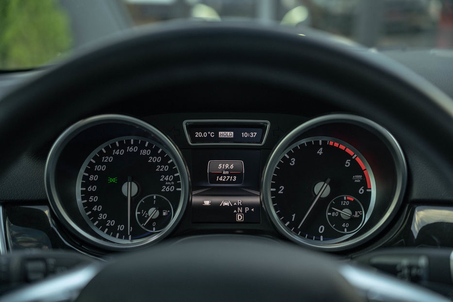 Продам Mercedes-Benz ML-Class 350 BlueTEC 2013 года в Черновцах