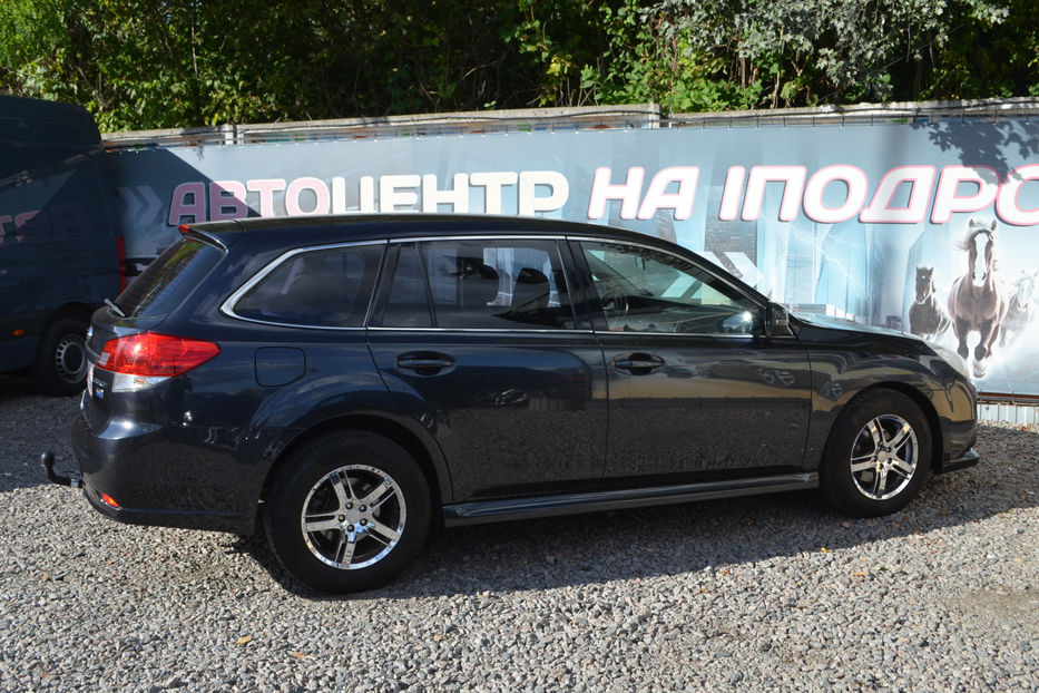 Продам Subaru Legacy 2013 года в Киеве