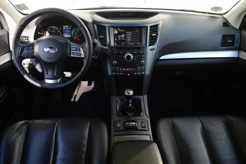 Продам Subaru Legacy 2013 года в Киеве