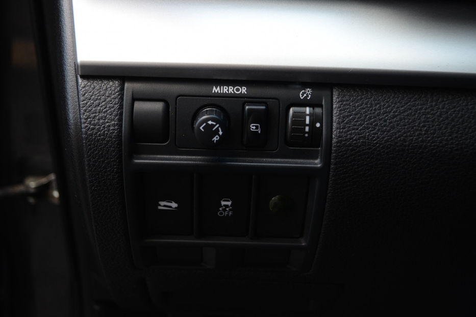Продам Subaru Legacy 2013 года в Киеве