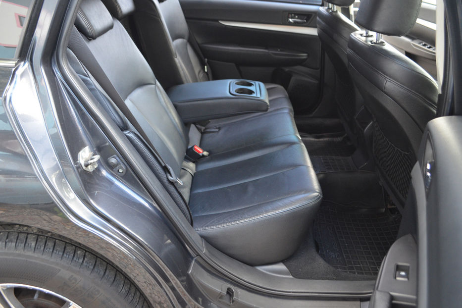 Продам Subaru Legacy 2013 года в Киеве