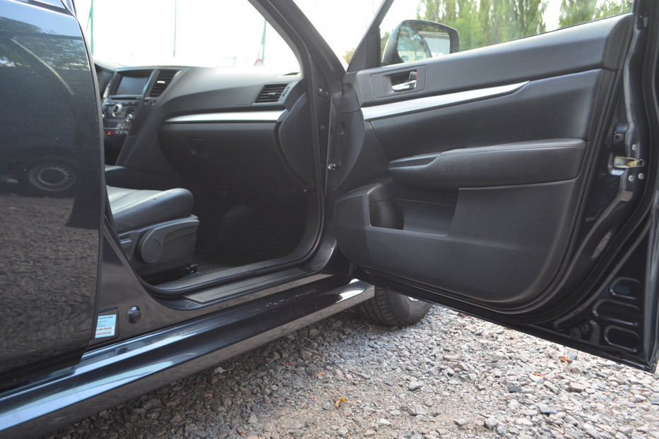Продам Subaru Legacy 2013 года в Киеве