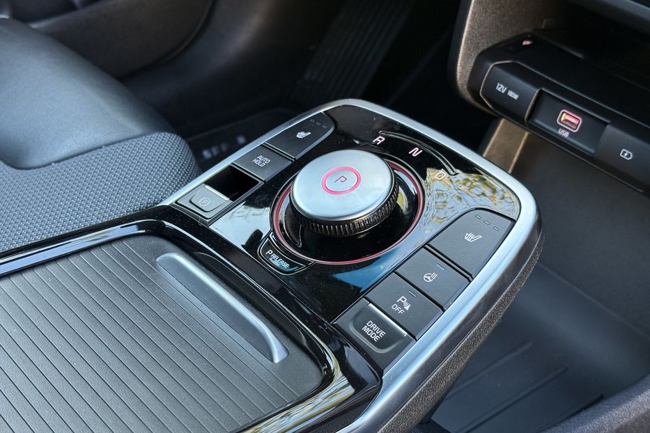 Продам Kia Niro 64квт авто Рівному 2021 года в Львове