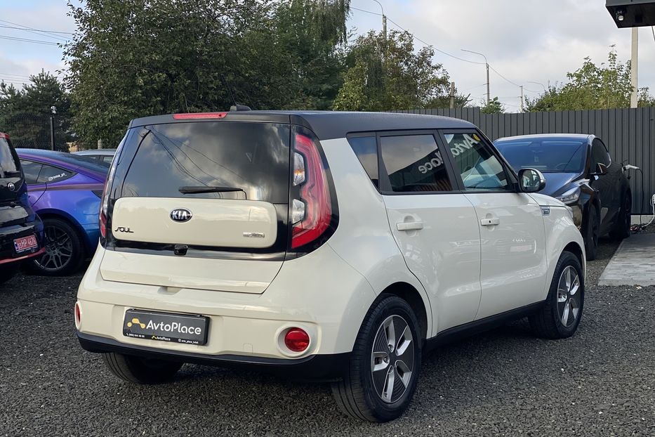 Продам Kia Soul 2018 года в Луцке
