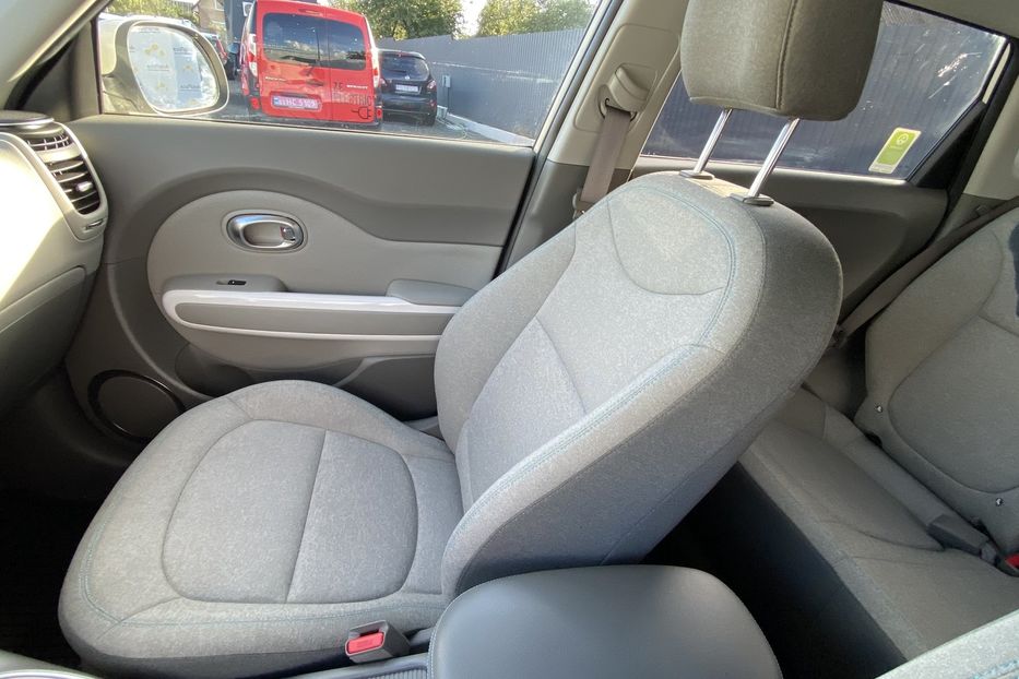Продам Kia Soul 2018 года в Луцке