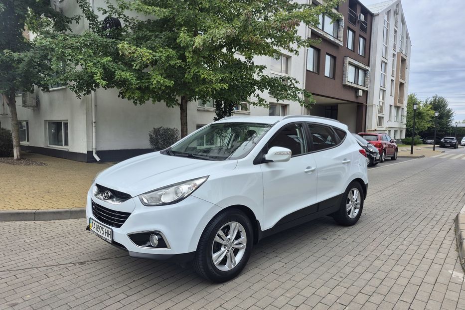 Продам Hyundai IX35 4х4 2011 года в Киеве