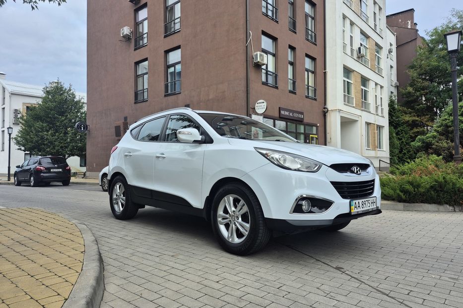 Продам Hyundai IX35 4х4 2011 года в Киеве