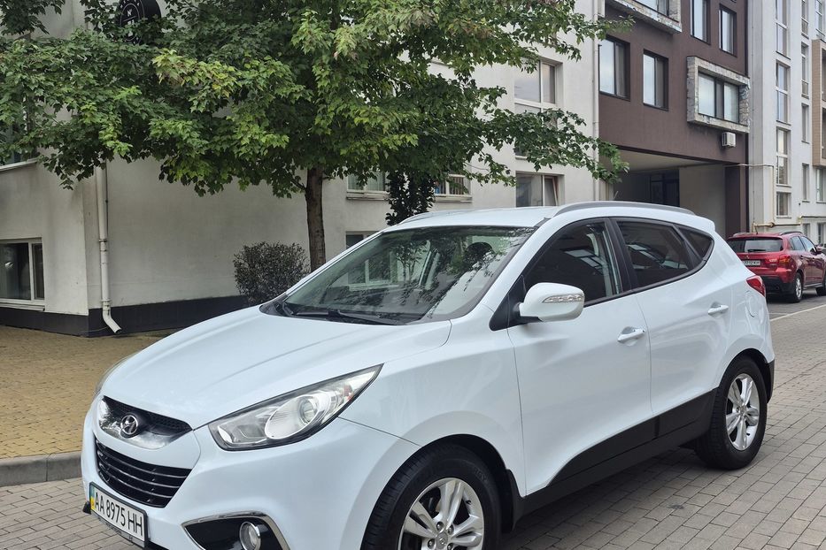 Продам Hyundai IX35 4х4 2011 года в Киеве