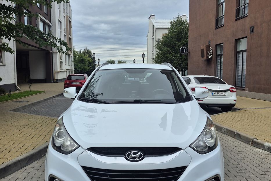 Продам Hyundai IX35 4х4 2011 года в Киеве