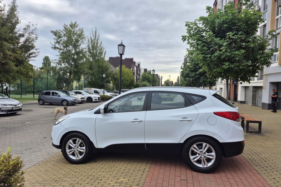 Продам Hyundai IX35 4х4 2011 года в Киеве