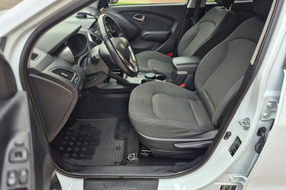 Продам Hyundai IX35 4х4 2011 года в Киеве