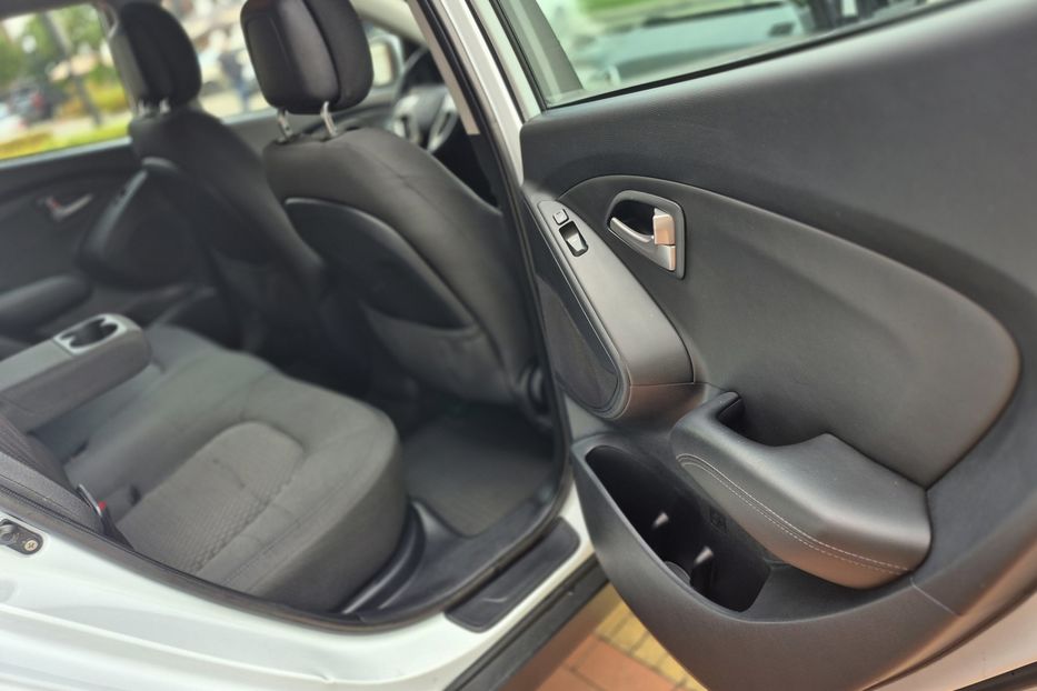 Продам Hyundai IX35 4х4 2011 года в Киеве