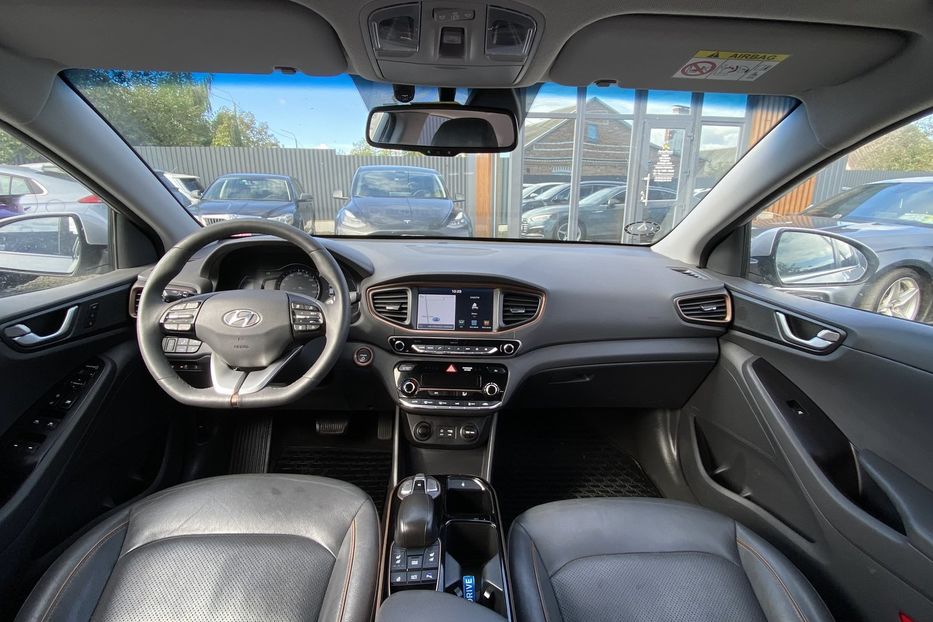 Продам Hyundai Ioniq 2017 года в Луцке