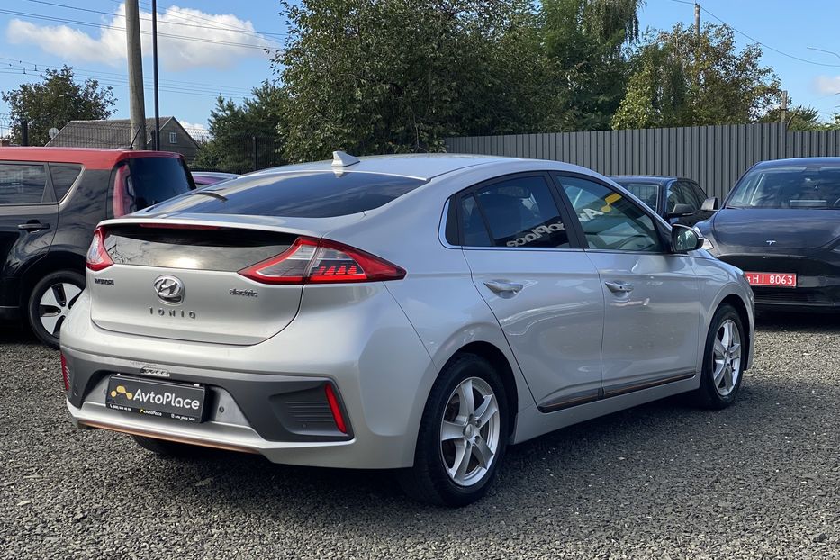 Продам Hyundai Ioniq 2017 года в Луцке
