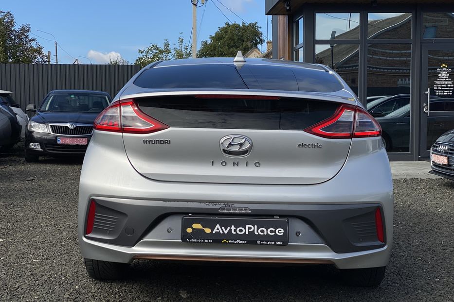 Продам Hyundai Ioniq 2017 года в Луцке