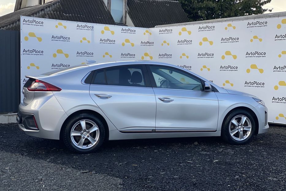 Продам Hyundai Ioniq 2017 года в Луцке