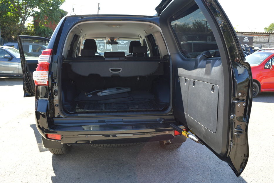 Продам Toyota Land Cruiser Prado 2017 года в Одессе
