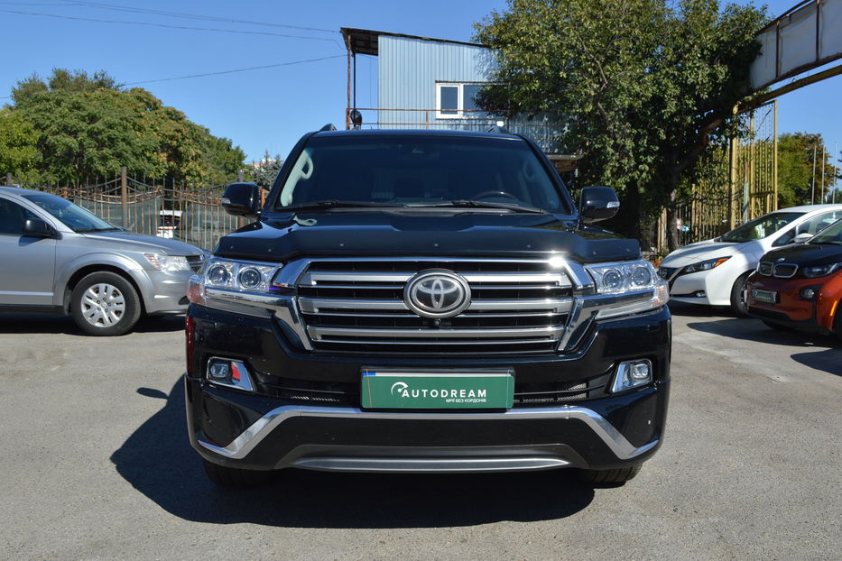 Продам Toyota Land Cruiser 300 2017 года в Одессе