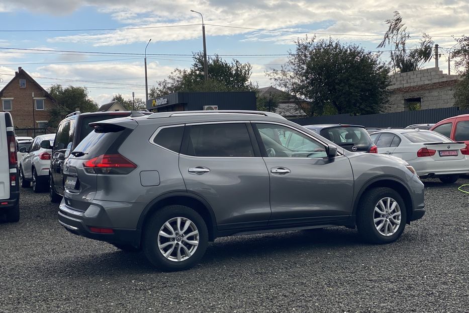 Продам Nissan Rogue 2017 года в Луцке