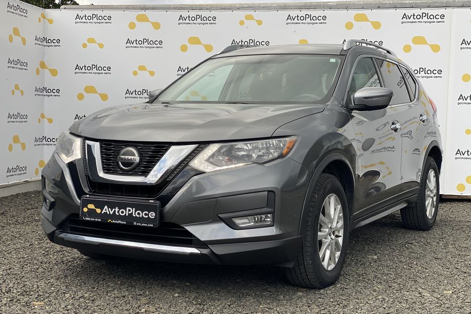 Продам Nissan Rogue 2017 года в Луцке