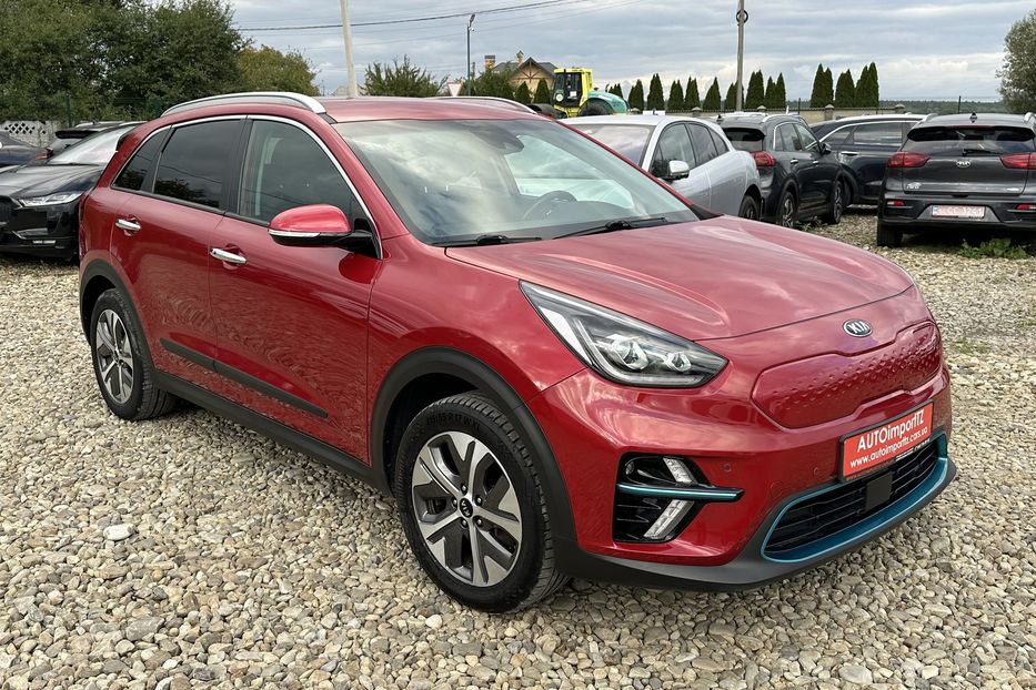 Продам Kia Niro 64 кВт Макс. комплектація 2020 года в Львове